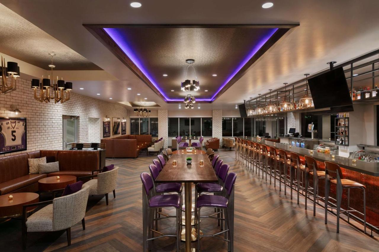 Hyatt Place Fort Worth/Tcu Bagian luar foto