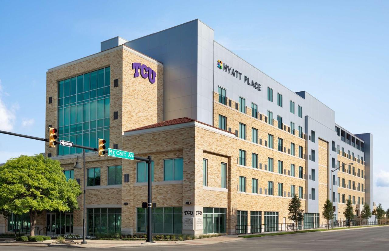 Hyatt Place Fort Worth/Tcu Bagian luar foto