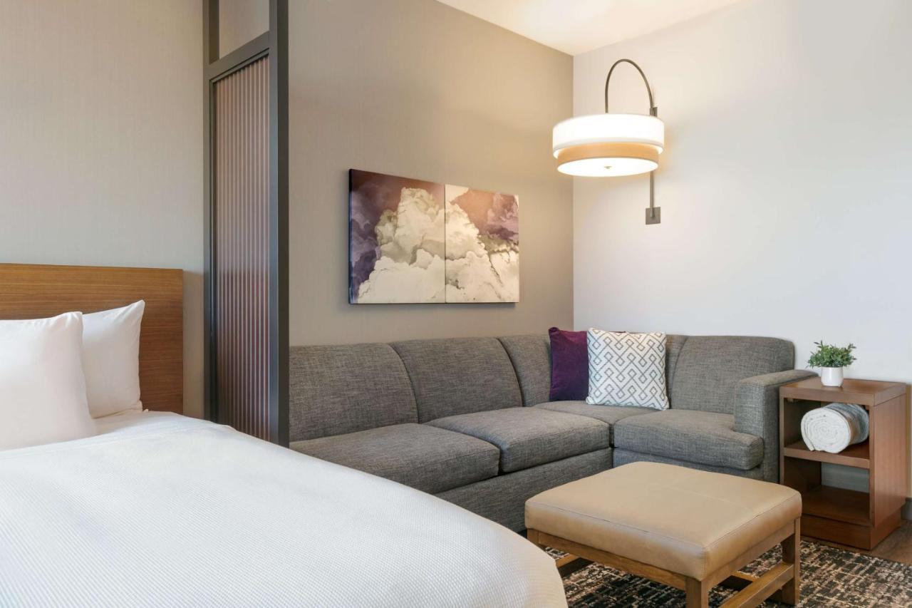 Hyatt Place Fort Worth/Tcu Bagian luar foto