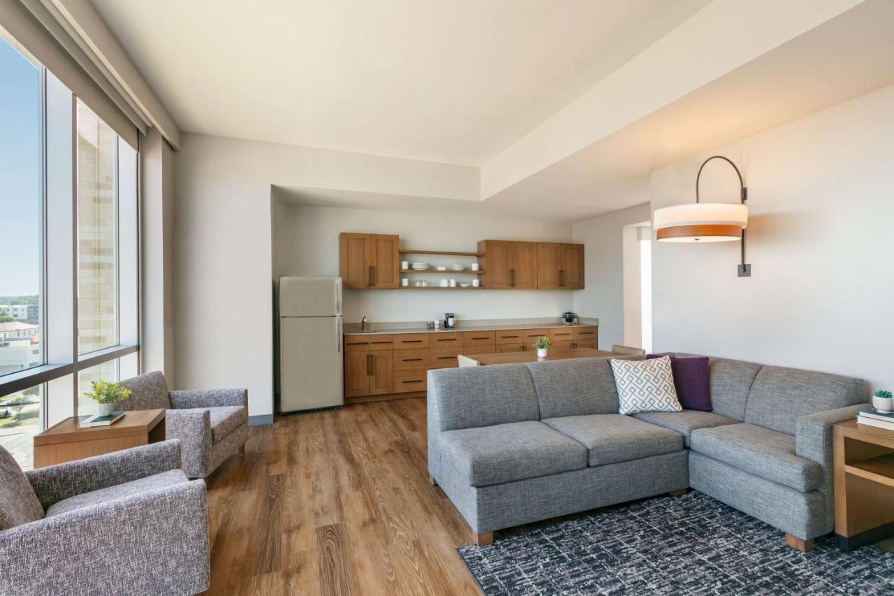 Hyatt Place Fort Worth/Tcu Bagian luar foto